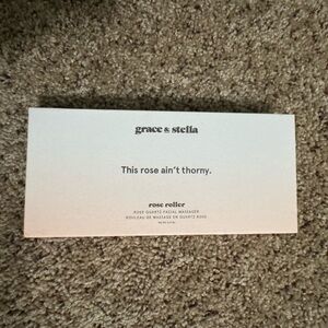 Grace & Stella Rose Quartz Roller